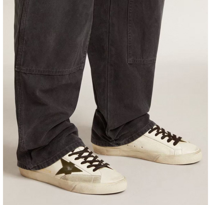 Кеды Golden Goose Super-Star Green Leather Star And Grey Leather Heel Tab