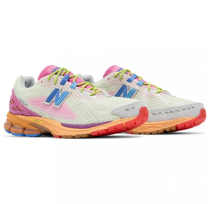 Кроссовки Action Bronson x New Balance 1906r Rosewater