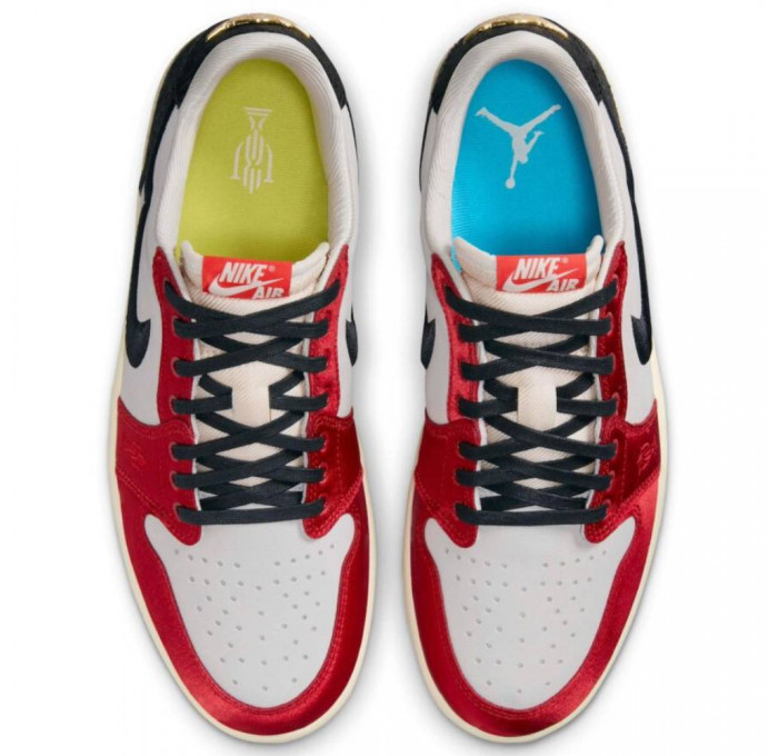 Кроссовки Nike Air Jordan 1 Low x Trophy Room Rookie Card-Away