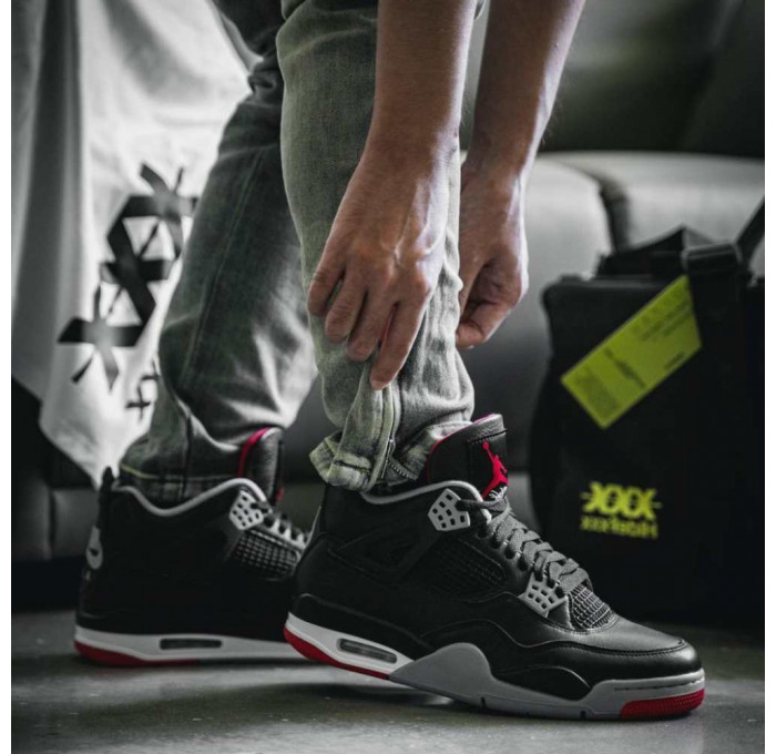 Кроссовки Nike Air Jordan 4 Retro Bred Reimagined