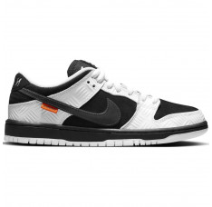 Tightbooth x Nike Dunk Low SB